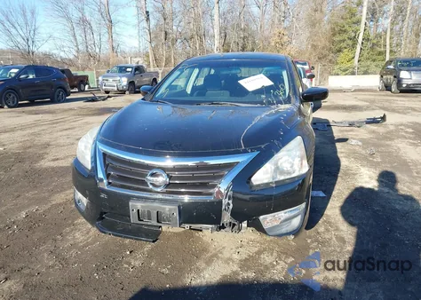 2013 Nissan Altima 2.5 S z USA, uszkodzony, nr VIN 1N4AL3AP8DC172859